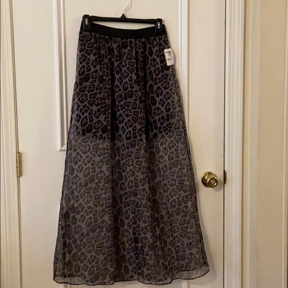 NEW: Cheetah / Leopard Print Sheer Skirt Medium